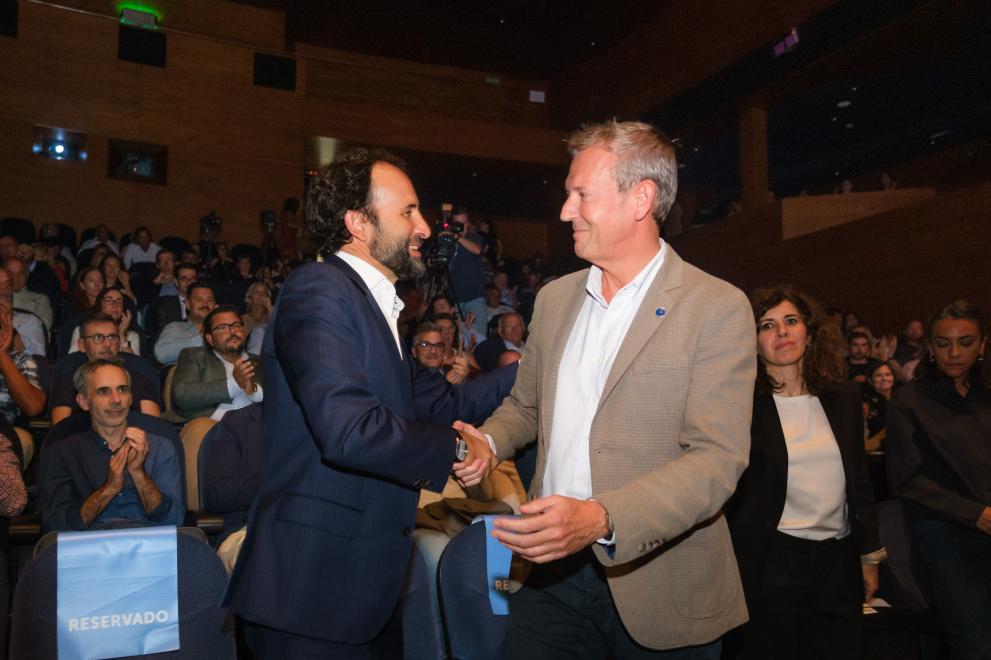 Imaxe 3 de 5 asociada á nova
