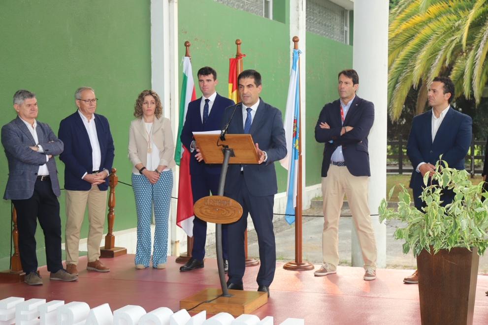 Imaxe 4 de 5 asociada á nova