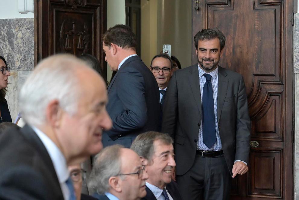 Imaxe 3 de 3 asociada á nova