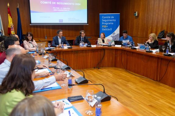 Imaxe da nova:Galicia incrementa a taxa de emprego e garante unha distribución igualitaria da riqueza coa axuda dos proxectos apoiados polo Fondo...