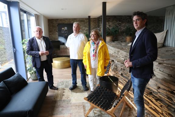 Imagen de la noticia:Arias anima a los usuarios del Bono Turístico de la Xunta a utilizarlo en alguno de los 79 alojamientos lucenses participant...