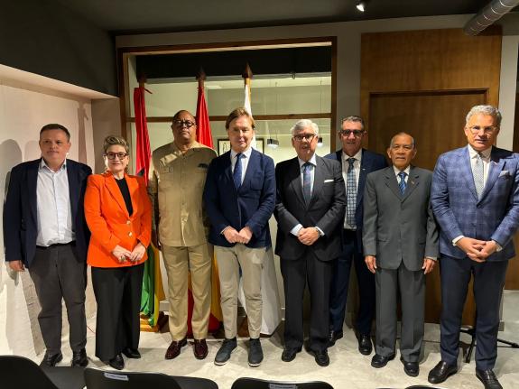 Imaxe da nova:A Xunta participa na inauguración da sede do consulado de Guinea-Bissau en Vigo