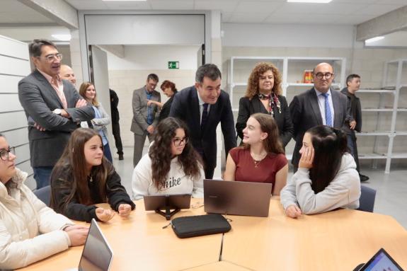 Imaxe da nova:Román Rodríguez subliña o crecemento xeneralizado da matrícula de FP no conxunto do territorio e en todas as familias profesionais