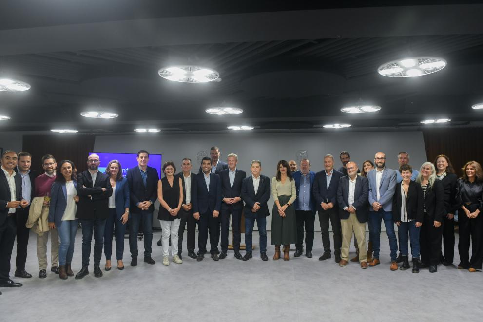 Imaxe 2 de 10 asociada á nova