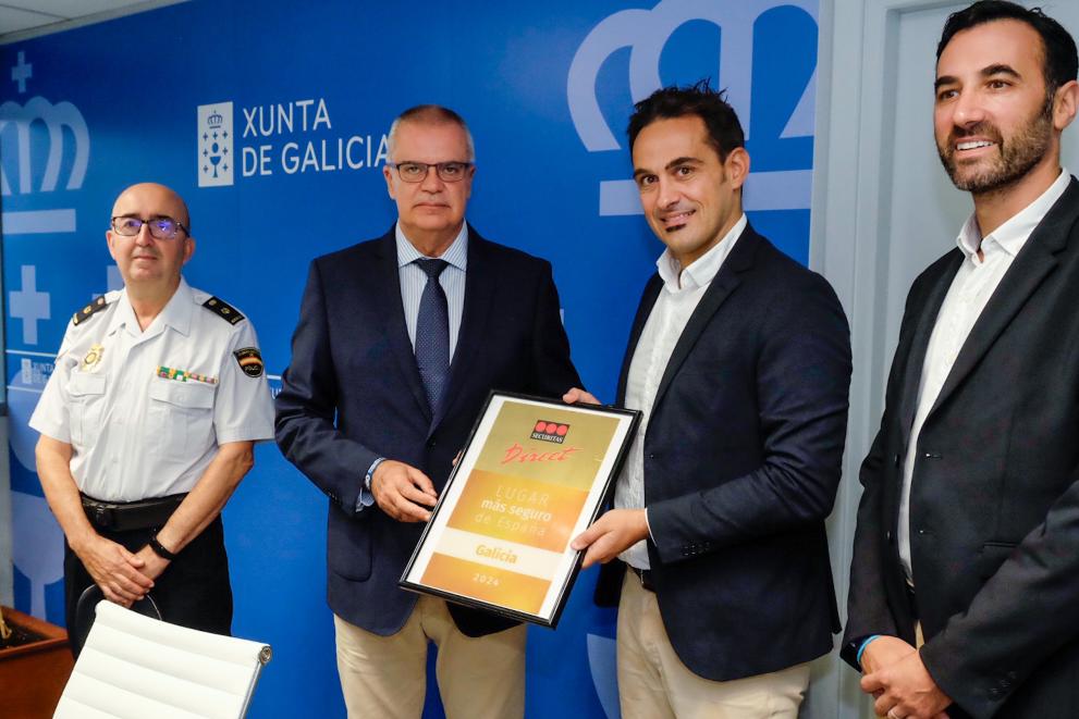 Imaxe 2 de 2 asociada á nova