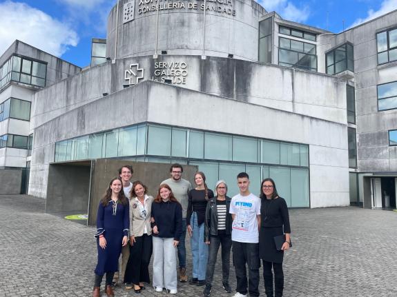 Imaxe da nova:A Consellería de Sanidade e o Consello Autonómico da Infancia e da Adolescencia acordan establecer canles de comunicación abertas e...