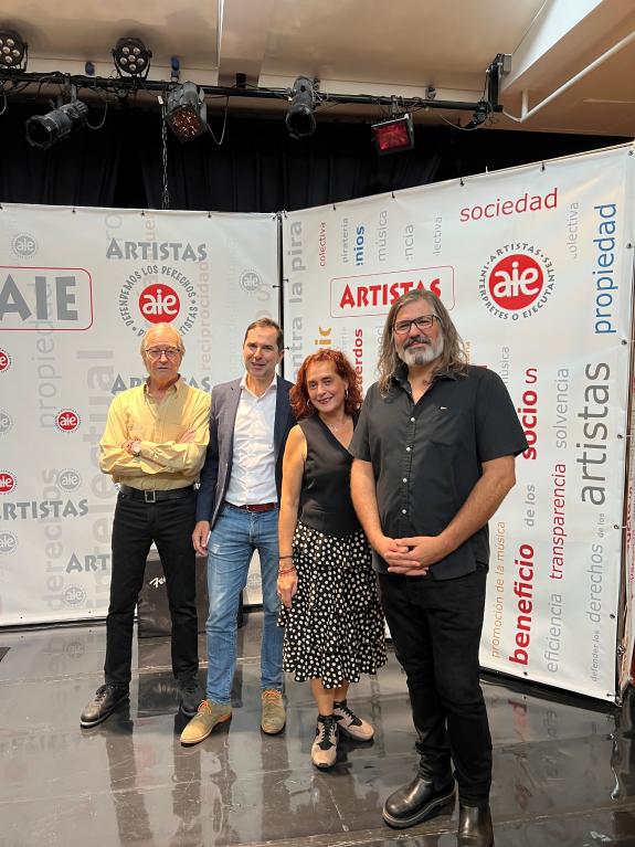 Imaxe da nova:O director de industrias culturais aborda novas oportunidades de expansión da música galega no comité de ‘AIEn ruta Artistas’