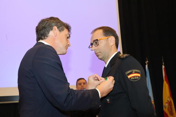 Imaxe da nova:Javier Arias asiste ao acto conmemorativo do Día da Policía en Lugo