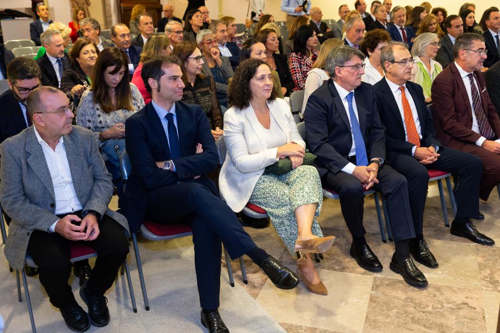 Imaxe 1 de 4 asociada á nova