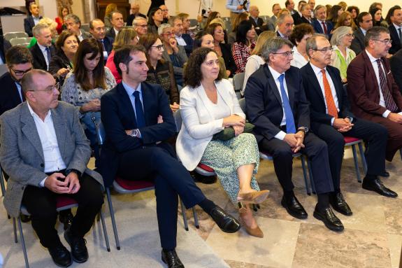 Imagen de la noticia:Belén do Campo asiste a la toma de posesión del nuevo presidente del Consejo de la Abogacía Gallega