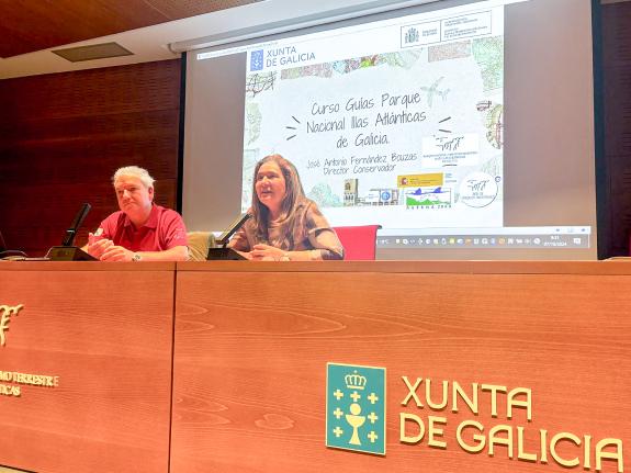 Imagen de la noticia:Ortiz destaca la difusión del Patrimonio natural y cultural del Parque Nacional Islas Atlánticas a través de la formación de...