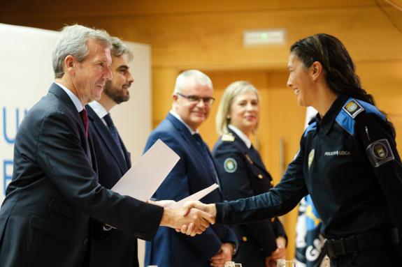 Imaxe da nova:Rueda destaca o labor da Policía Local para garantir a protección e seguridade da cidadanía en toda Galicia