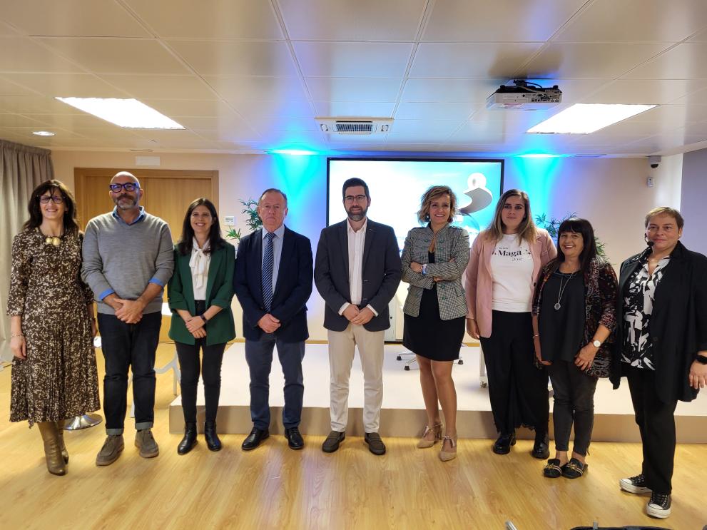 Imaxe 1 de 2 asociada á nova