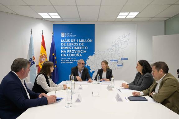 Imaxe da nova:A Xunta investirá máis dun millón de euros na creación de 65 novas prazas públicas de maiores nos concellos de Toques, Boimorto e S...