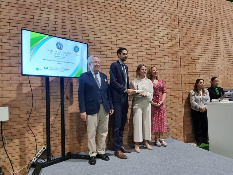 Imaxe 2 de 2 asociada á nova