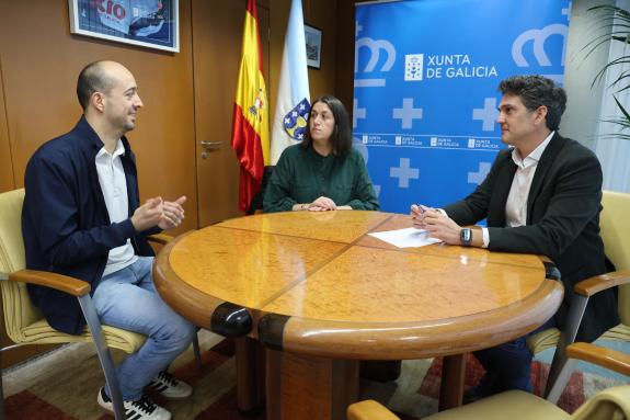 Imaxe da nova:A Xunta trata coa Asociación de Persoas Xordas de Lugo a colaboración para próximos proxectos