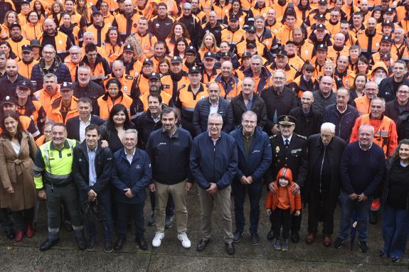 Imaxe da nova:A Xunta destaca a fortaleza colectiva do voluntariado de Protección Civil