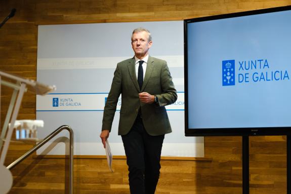 Imagen de la noticia:Rueda anuncia que la Xunta adelantará un mes el pago  de 45 M€ de anticipo de la PAC a ganaderos y agricultores