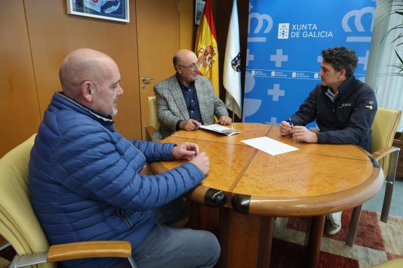 Imaxe da nova:Javier Arias reúnese co alcalde de Carballedo para abordar vías de colaboración en proxectos de interese municipal