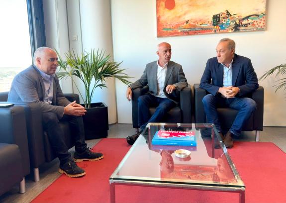 Imaxe da nova:O porto de Vilanova de Arousa contará con nova iluminación led grazas ao investimento da Xunta de 300.000 euros