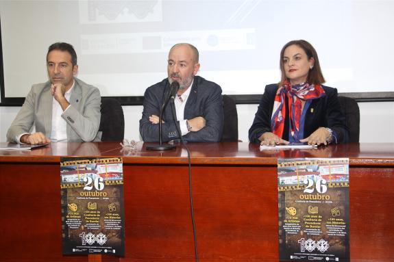 Imagen de la noticia:Villares califica la cofradía de pescadores de Burela como altavoz del valor de las gentes del mar y el motor social y econó...