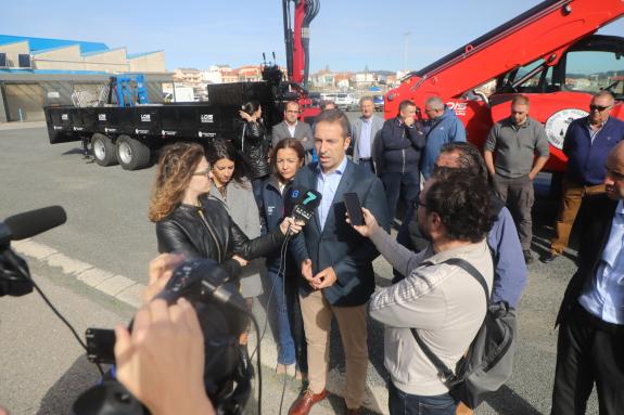 Imagen de la noticia:Villares adelanta que la consellería incrementará en 2025 las ayudas a las equipaciones e infraestructuras portuarias