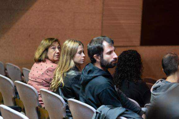 Imaxe da nova:O Xuventude Crea outorga os premios de teatro a Luscofusco de Rianxo e Coidadobastón! de Redondela