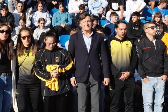 Imagen de la noticia:El Centro Gallego de Tecnificación Deportiva guarda un minuto de silencio en memoria del entrenador de gimnasia, Pablo Hinój...