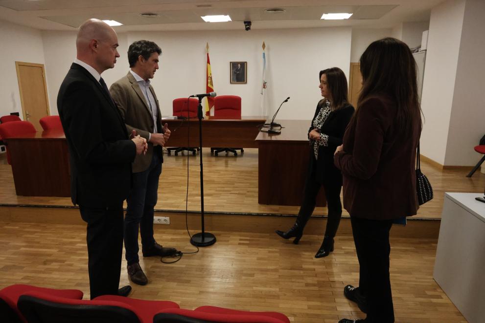Imaxe 3 de 3 asociada á nova