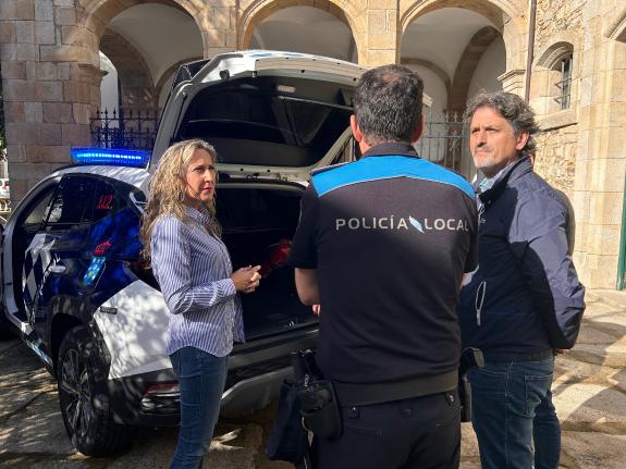 Imagen de la noticia:La Xunta financia con cerca de 950.000 euros proyectos en 14 municipios de la zona a través de las ayudas del Fondo de Compe...