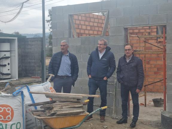 Imaxe da nova:A Xunta inviste preto de 39.000 € en obras de ampliación das instalacións deportivas do campo de fútbol da Queixeira, en Arnoia