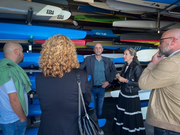 Imaxe da nova:A Xunta apoia ao Club Náutico Firrete na mellora e reparación do cerramento da súa sede en Pontedeume