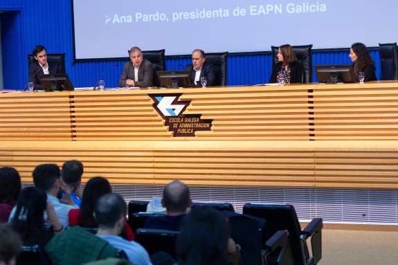 Imaxe da nova:A Xunta expón a súa política de vivenda no marco dun seminario organizado pola Rede Europea de Loita contra a Pobreza