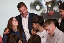 López Campos gaba o enorme talento e creatividade a través do galego do alumnado da comunidade