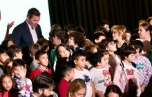 López Campos gaba o enorme talento e creatividade a través do galego do alumnado da comunidade