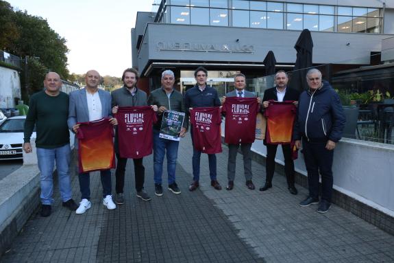 Imagen de la noticia:Arias participa en la presentación de la VIII Carrera Popular de Montaña del Club Fluvial