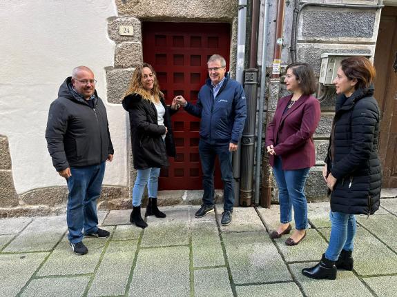 Imaxe da nova:A Xunta adxudica unha vivenda de promoción pública en réxime de aluguer en Ribadavia