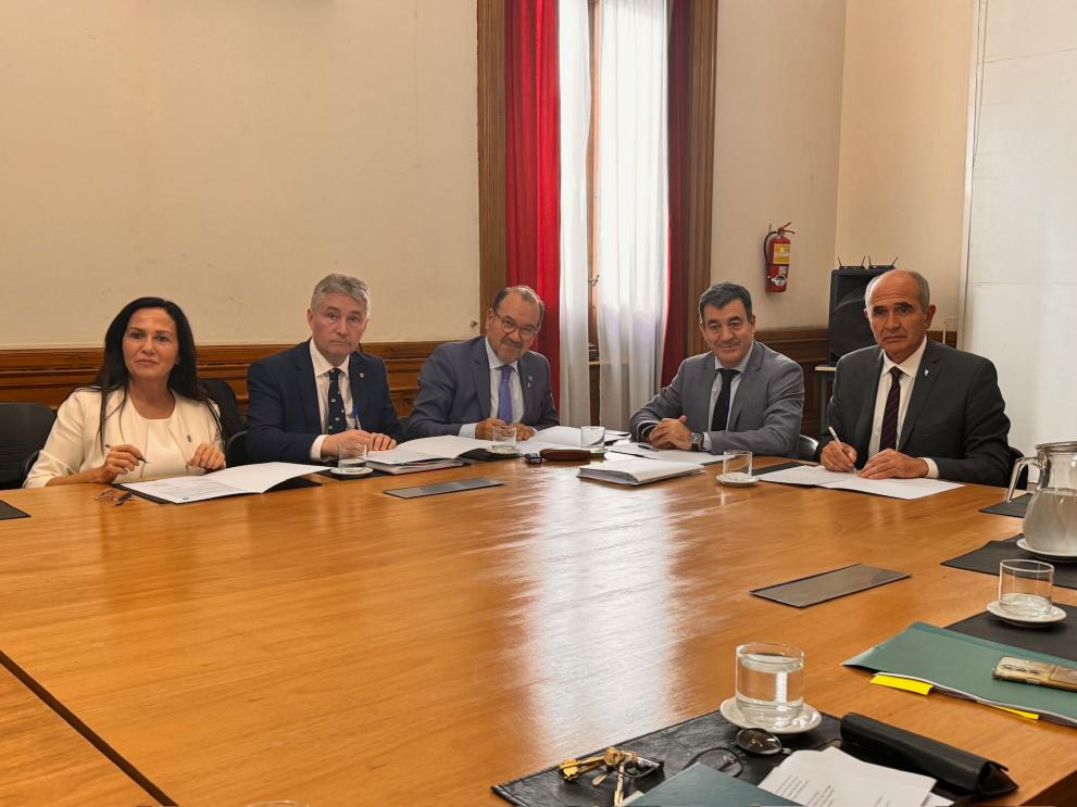 Imaxe 4 de 4 asociada á nova