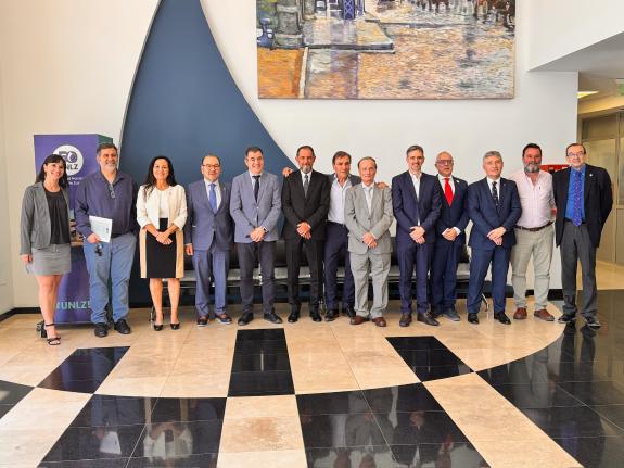 Imagen de la noticia:Román Rodríguez señala el acuerdo con Argentina como el primer paso para extender el modelo de títulos universitarios compar...