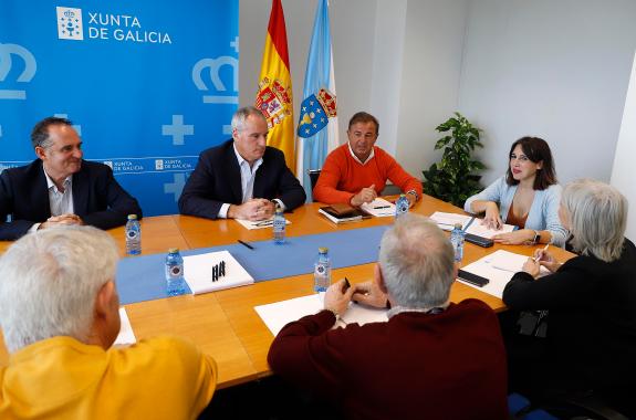Imagen de la noticia:La Xunta evalúa con Cointega estrategias de modernización e innovación en el sector textil