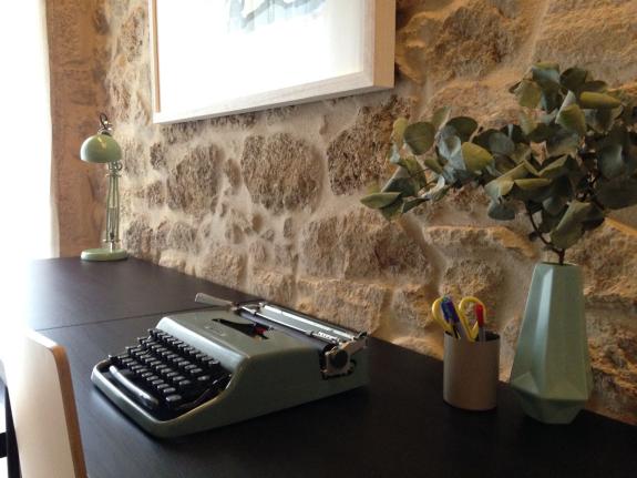 Imagen de la noticia:La Xunta y la Residencia Literaria 1863 convocan una nueva estancia de traducción para autores extranjeros