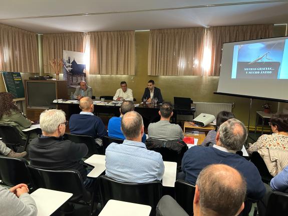 Imagen de la noticia:La Xunta anuncia que el sector de la loseta contará con una vocalía en el consejo de la minería de Galicia