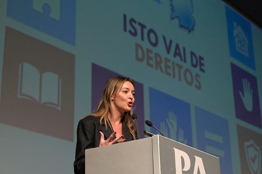 Imaxe 2 de 2 asociada á nova