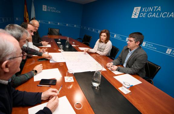 Imagen de la noticia:La Xunta y la Mancomunidad de Santa Águeda evalúan el proyecto para la mejora del abastecimiento de agua en los ayuntamiento...