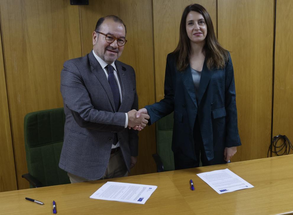 Imaxe 2 de 3 asociada á nova