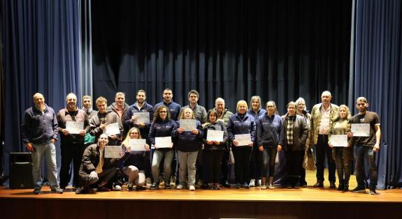 Imaxe da nova:A Xunta entregou os diplomas aos participantes no obradoiro de emprego do Vicedo, Ourol e Muras