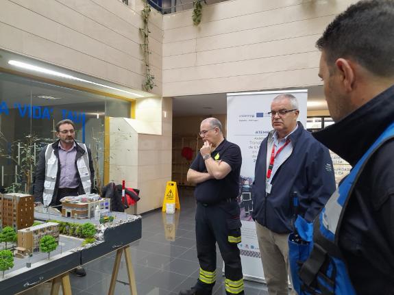 Imaxe da nova:A Xunta aposta pola formación dos efectivos que participen en grandes emerxencias transfronteirizas