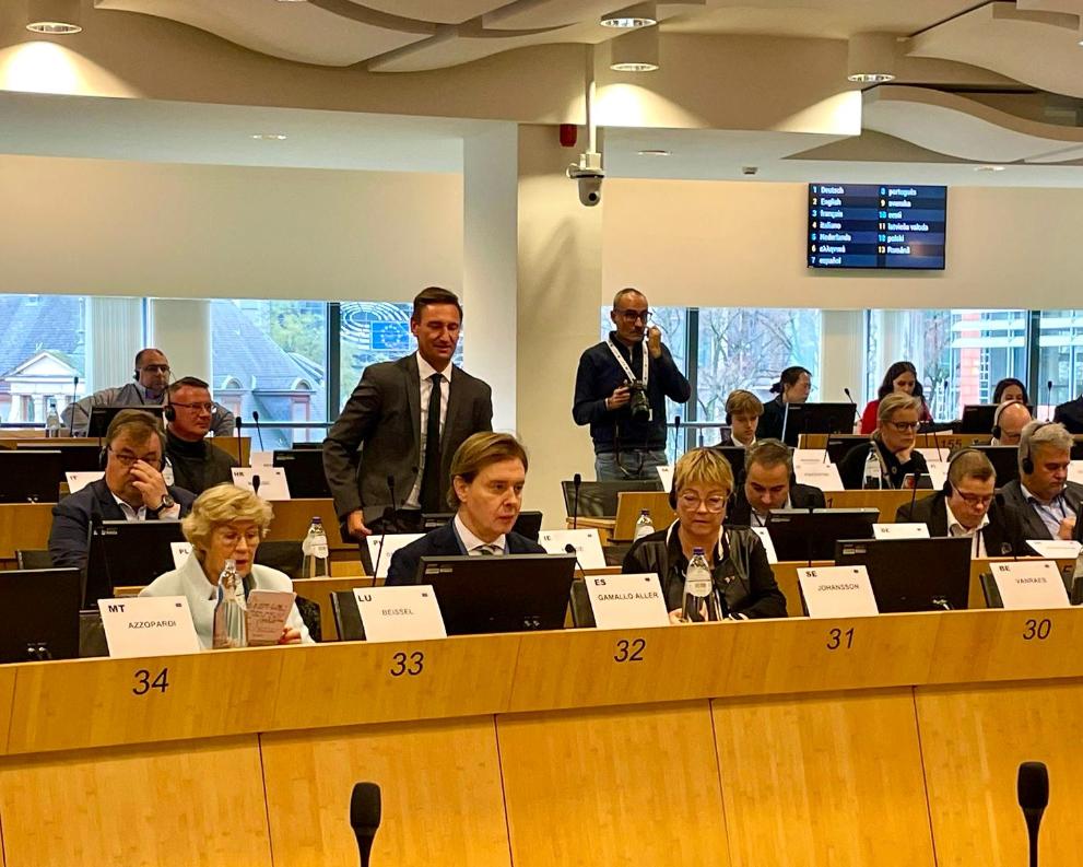 Imaxe 2 de 2 asociada á nova