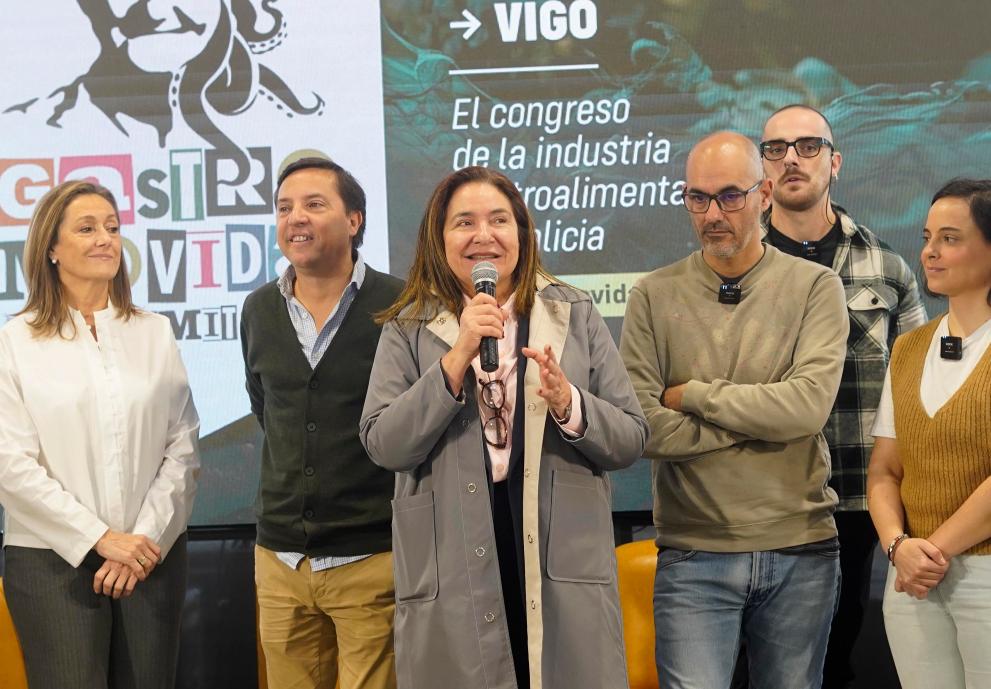Imaxe 1 de 2 asociada á nova