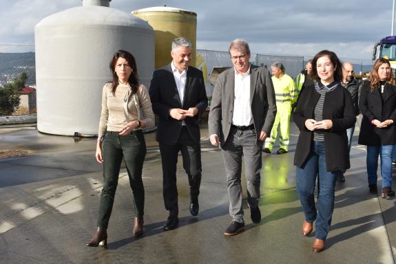 Imaxe da nova:A Xunta desprega máis de 80 equipos de maquinaria, 387 profesionais e 5.365 toneladas de fundentes para garantir a seguridade nas e...